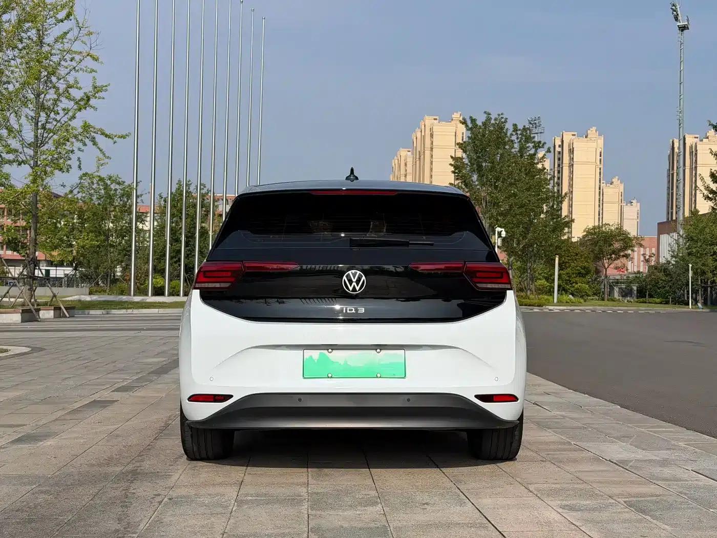 Volkswagen ID.3 2023 Pure Smart Edition — миниатюра 3