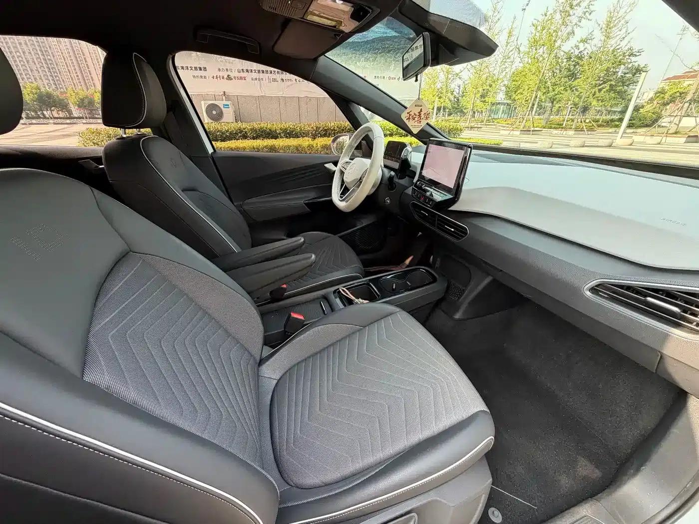 Volkswagen ID.3 2023 Pure Smart Edition — миниатюра 4