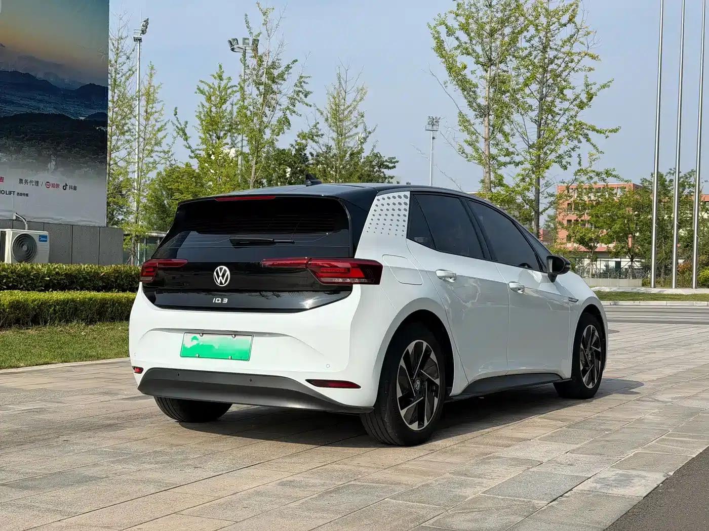 Volkswagen ID.3 2023 Pure Smart Edition — миниатюра 9