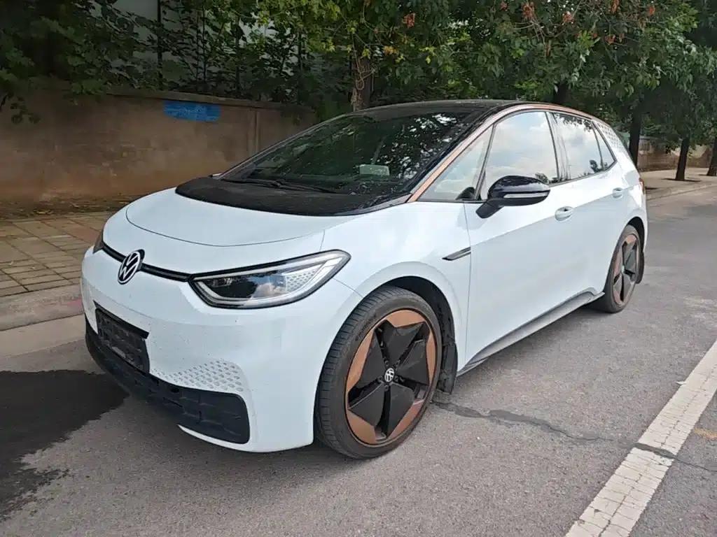 Volkswagen ID.3 2021 Pro Intelligent Edition — миниатюра 1