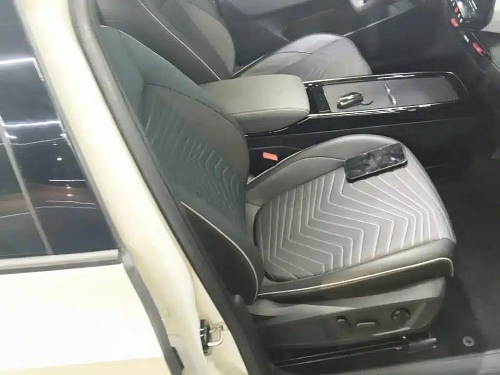 Volkswagen ID.3 2024 Outstanding Edition — миниатюра 25