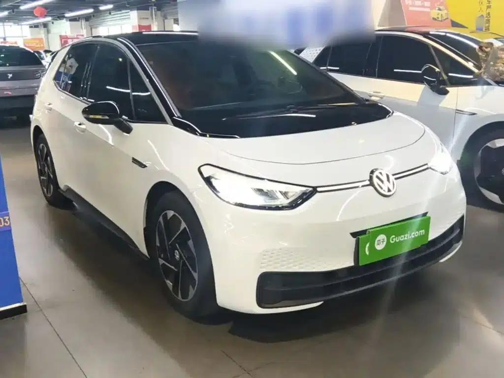 Volkswagen ID.3 2024 Outstanding Edition — миниатюра 4