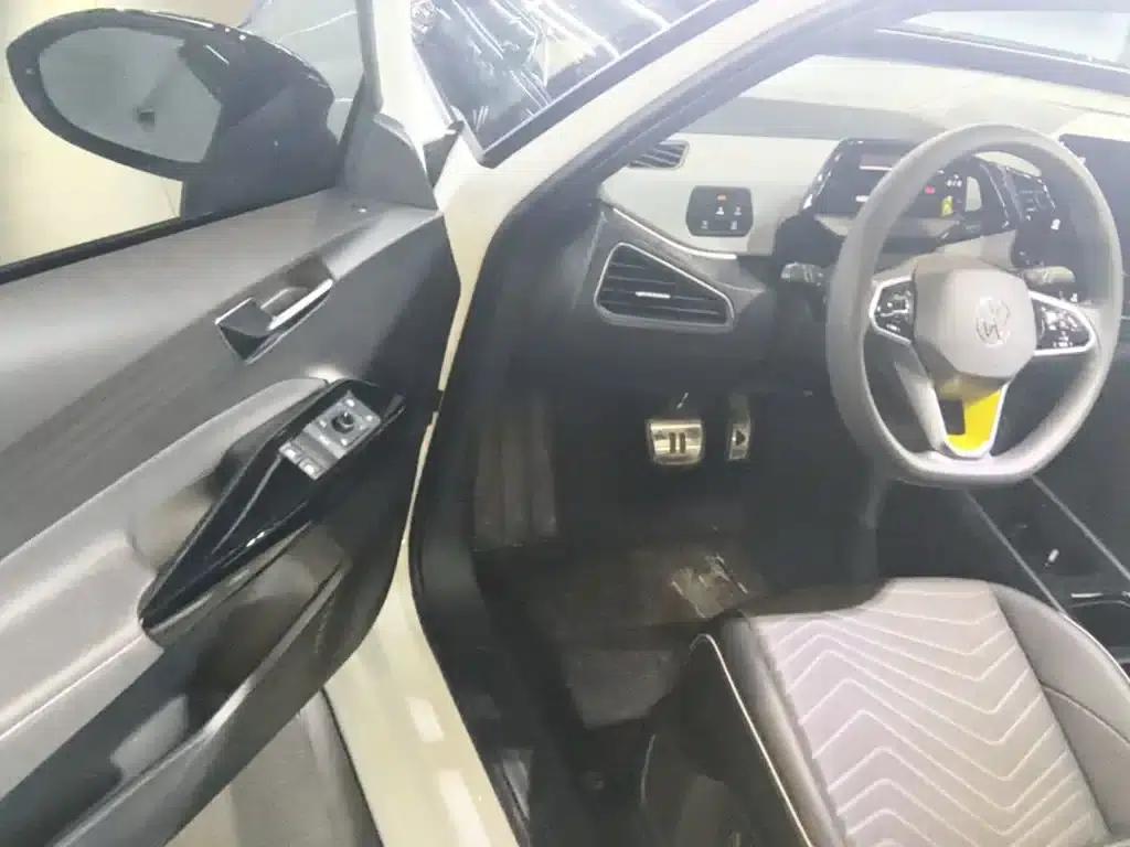 Volkswagen ID.3 2022 Active Pure Smart Edition — миниатюра 16