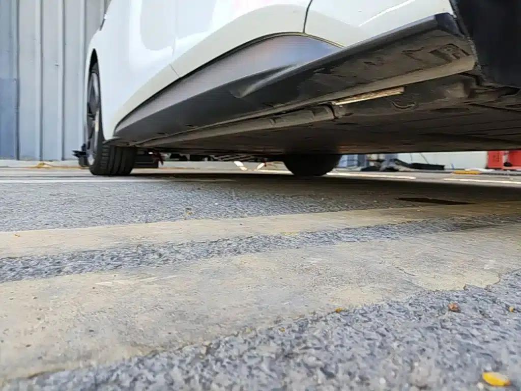 Volkswagen ID.3 2023 Upgraded Pure Smart Edition — миниатюра 22