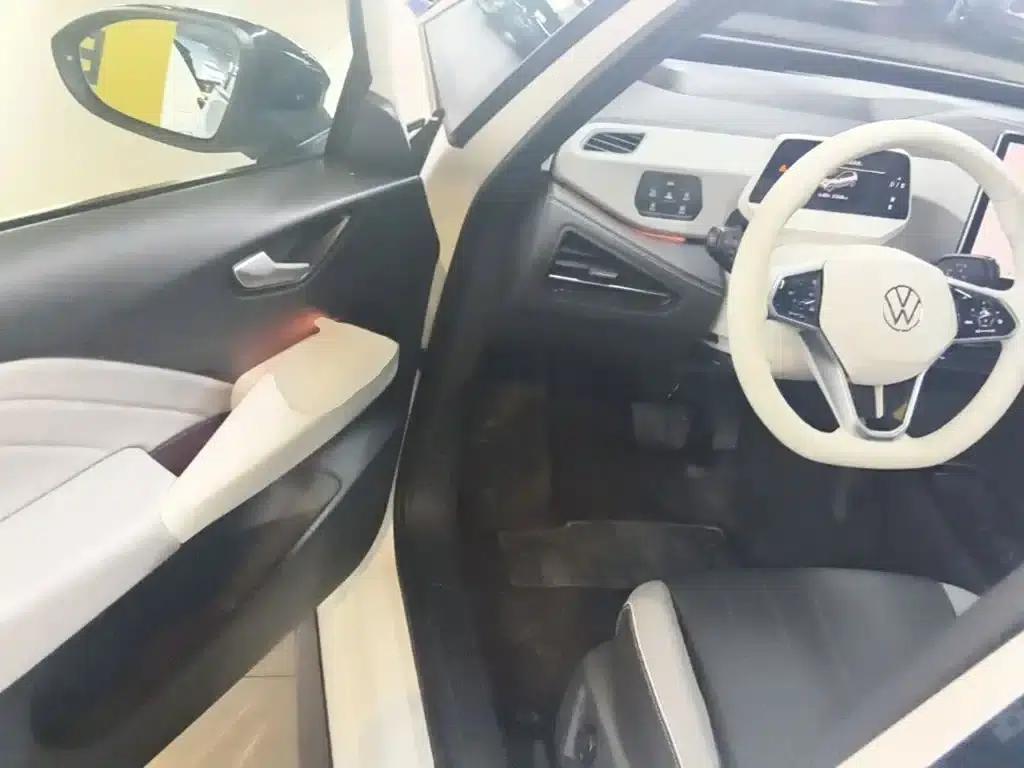 Volkswagen ID.3 2025 Smart Edition - Pure Intelligent Enjoyment Version — миниатюра 16
