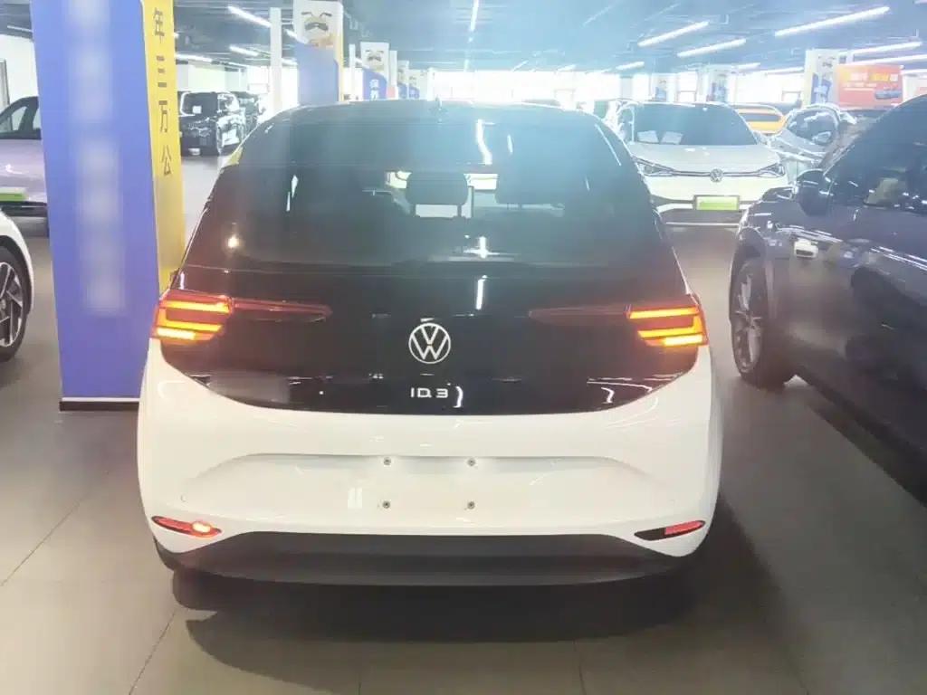 Volkswagen ID.3 2025 Smart Edition - Pure Intelligent Enjoyment Version — миниатюра 6