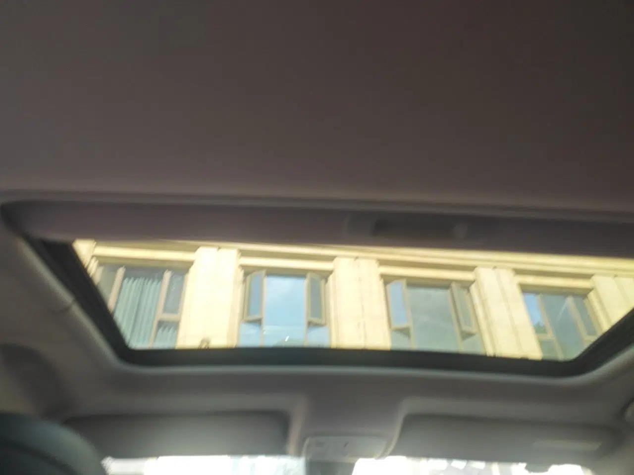 Citroen C5 2014 2.0L Automatic Luxury Edition — миниатюра 18