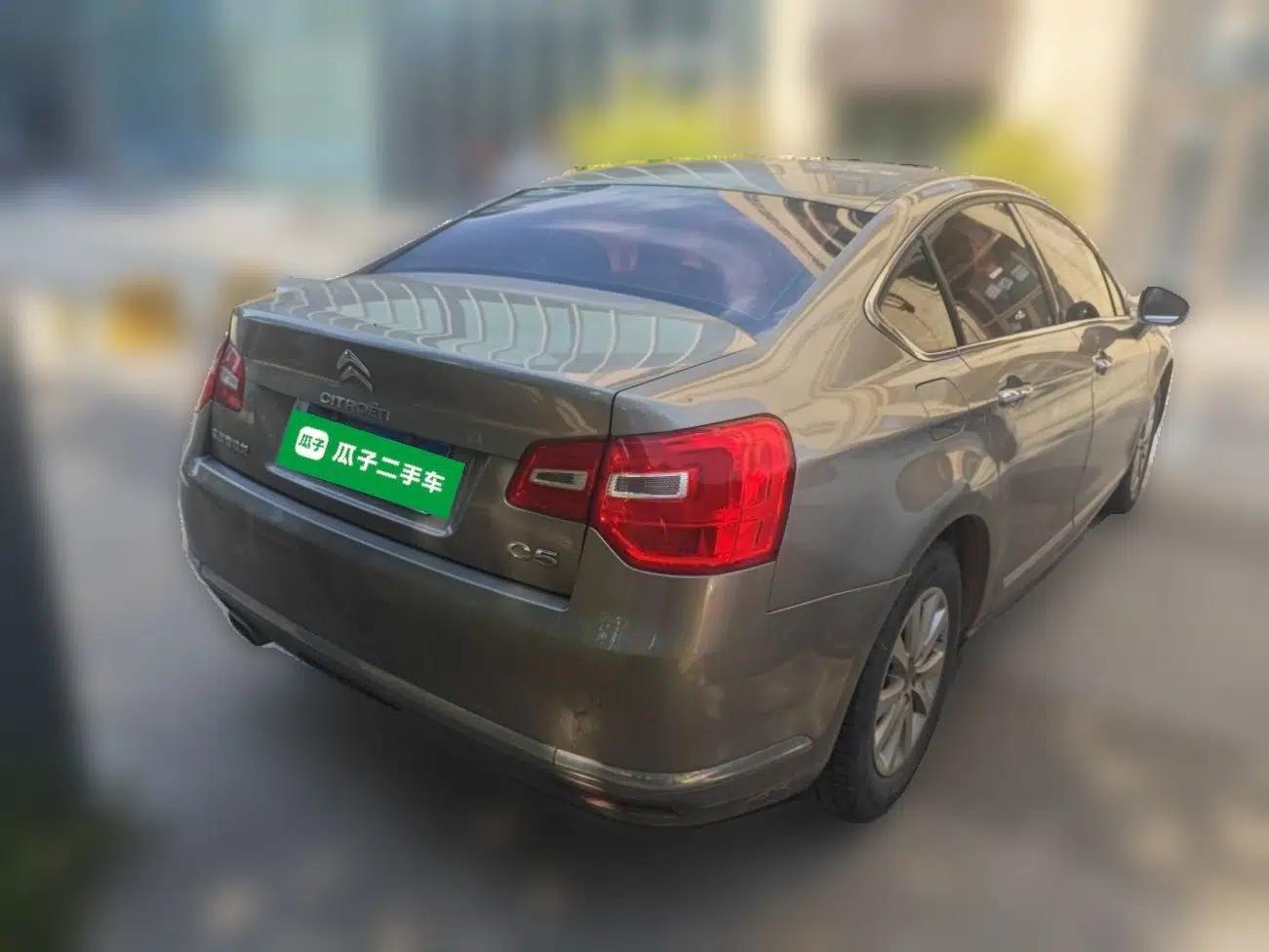Citroen C5 2014 2.0L Automatic Luxury Edition — миниатюра 6
