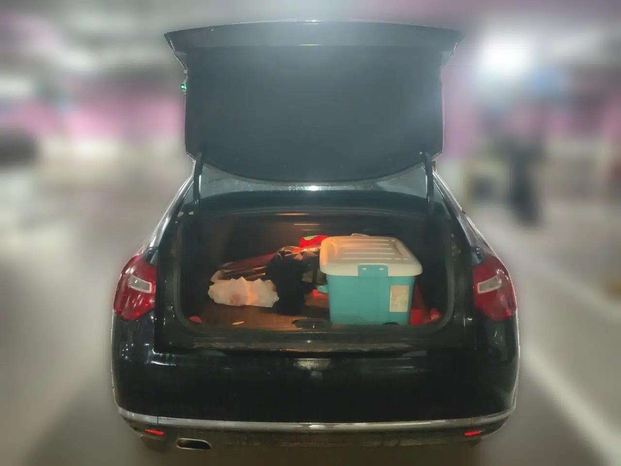 Citroen C5 2013 2.0L Automatic Luxury Model — миниатюра 19