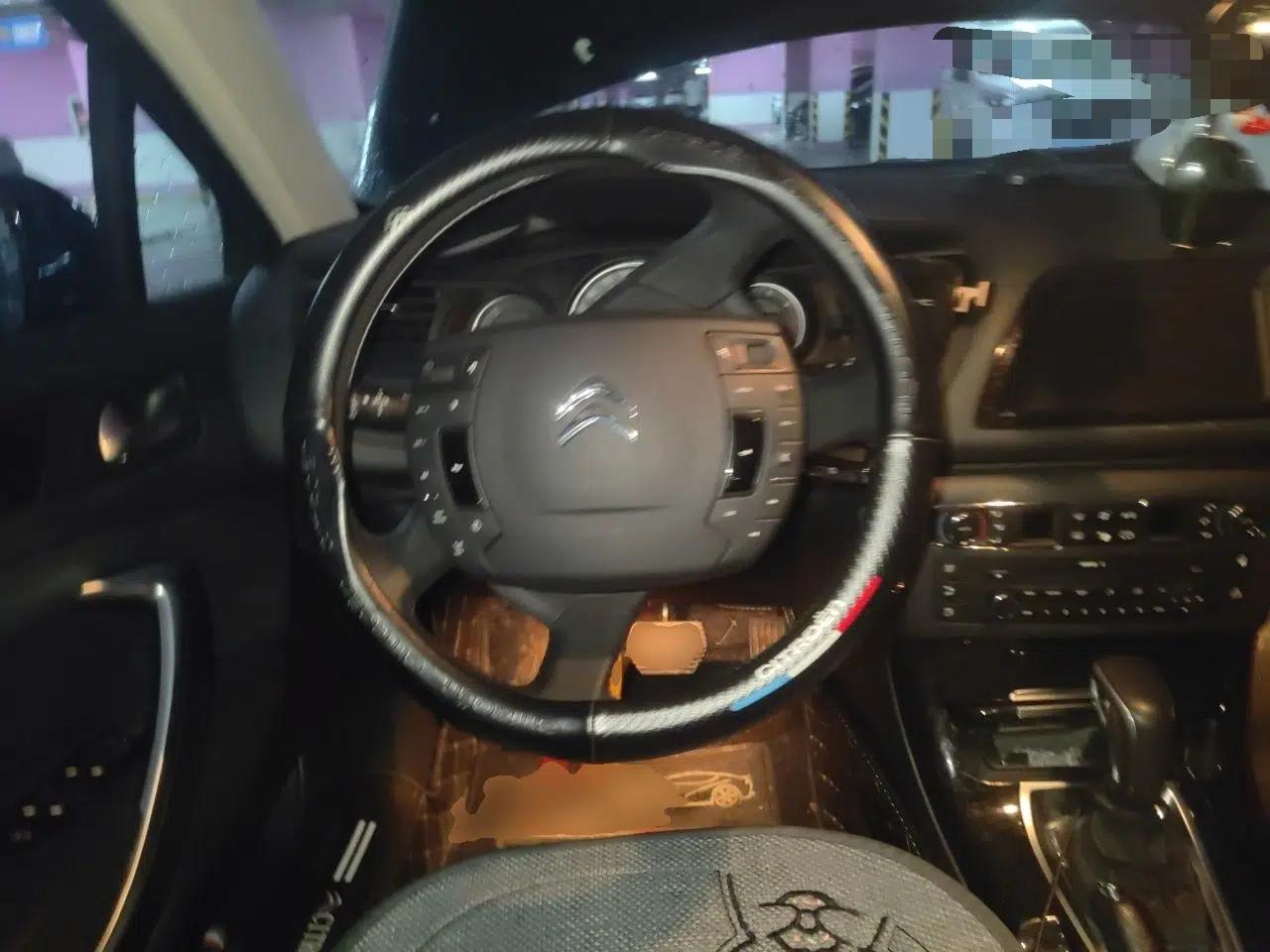 Citroen C5 2013 2.0L Automatic Luxury Model — миниатюра 10