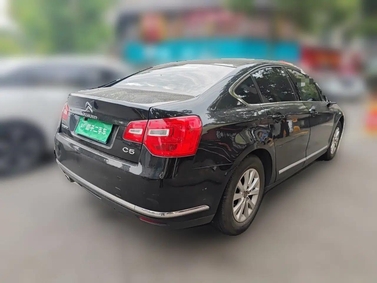 Citroen C5 2013 2.0L Automatic Luxury Model — миниатюра 6