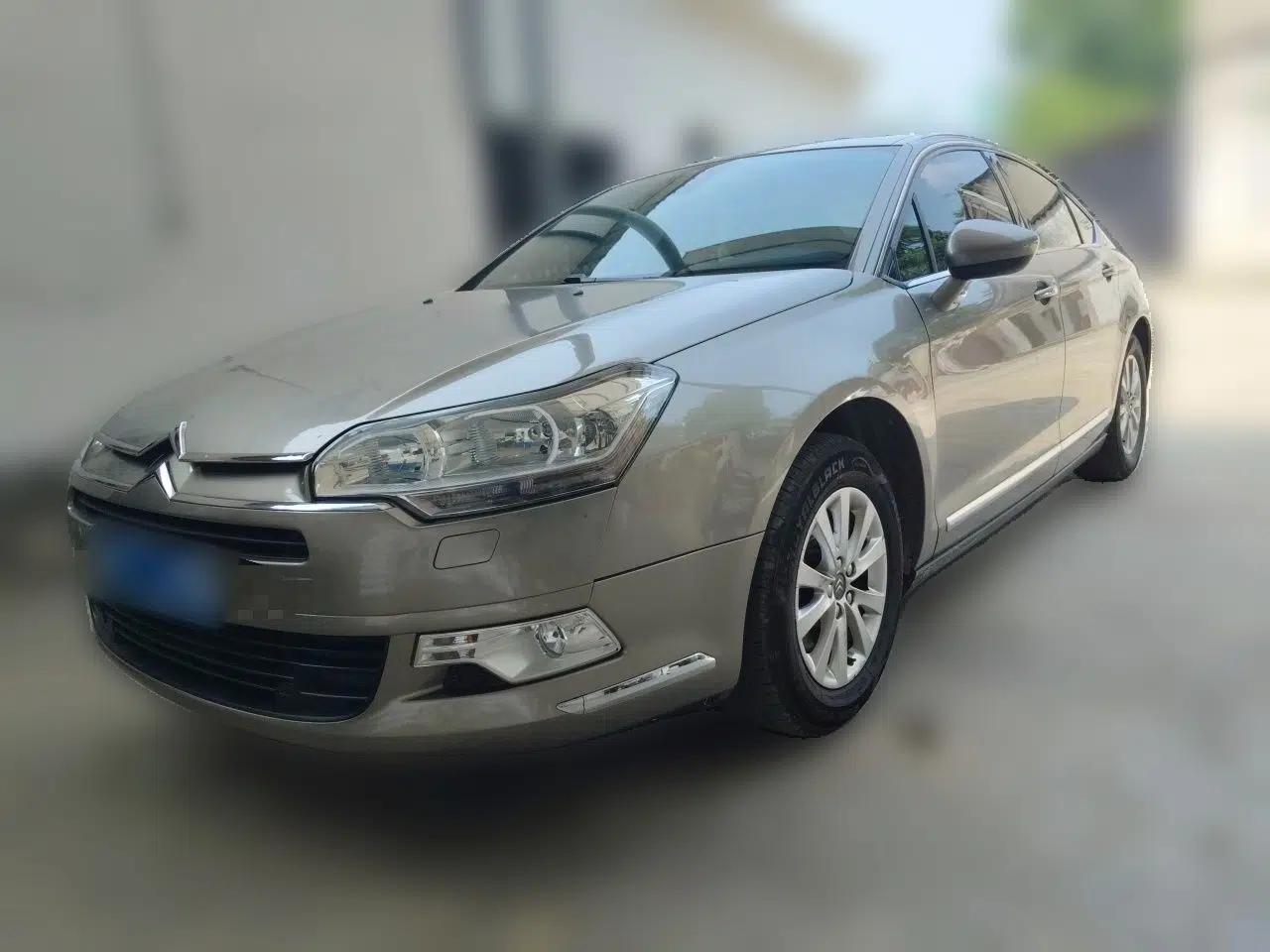 Citroen C5 2012 2.0L Automatic Luxury Edition — миниатюра 1