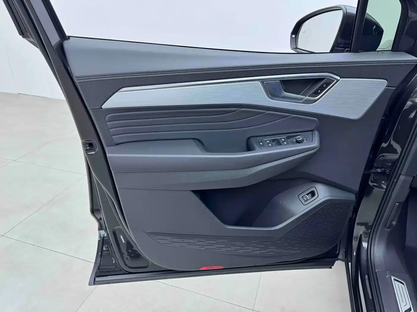 2022 Range Rover 380TSI 4WD Luxury Pro 7-Seater — миниатюра 6
