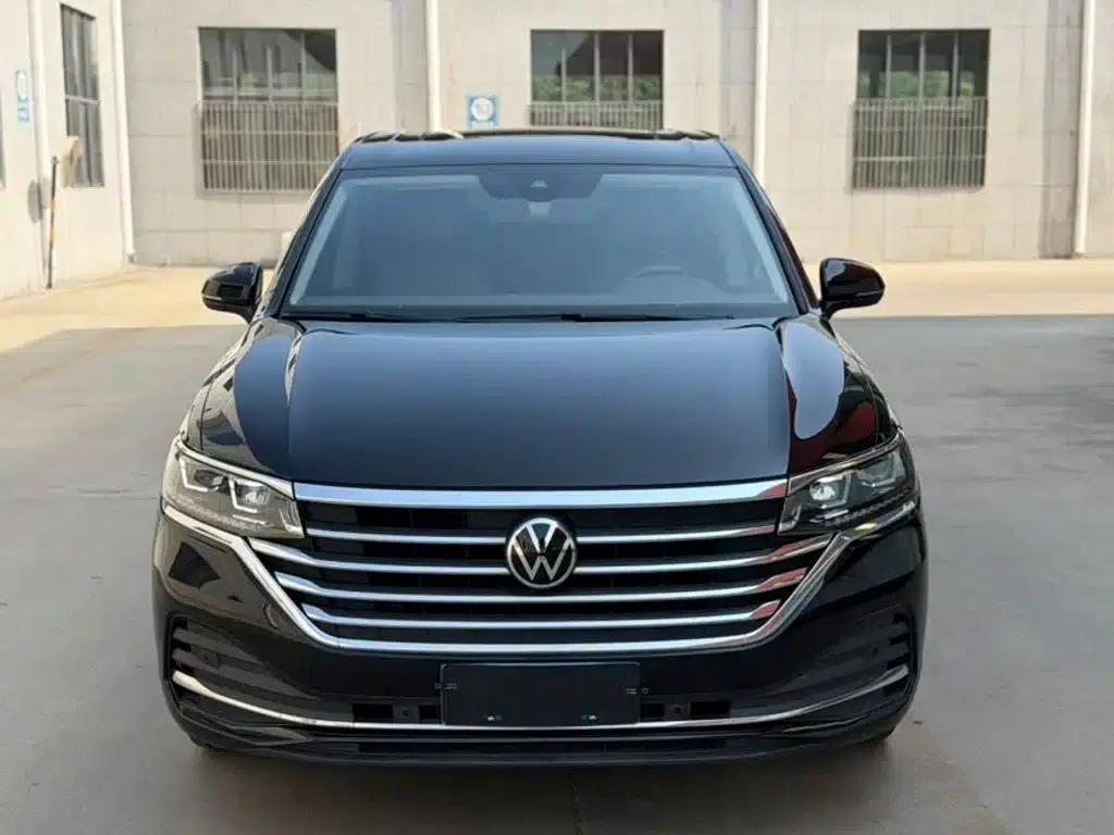 Viloran 2023 380TSI Premium Edition — миниатюра 2