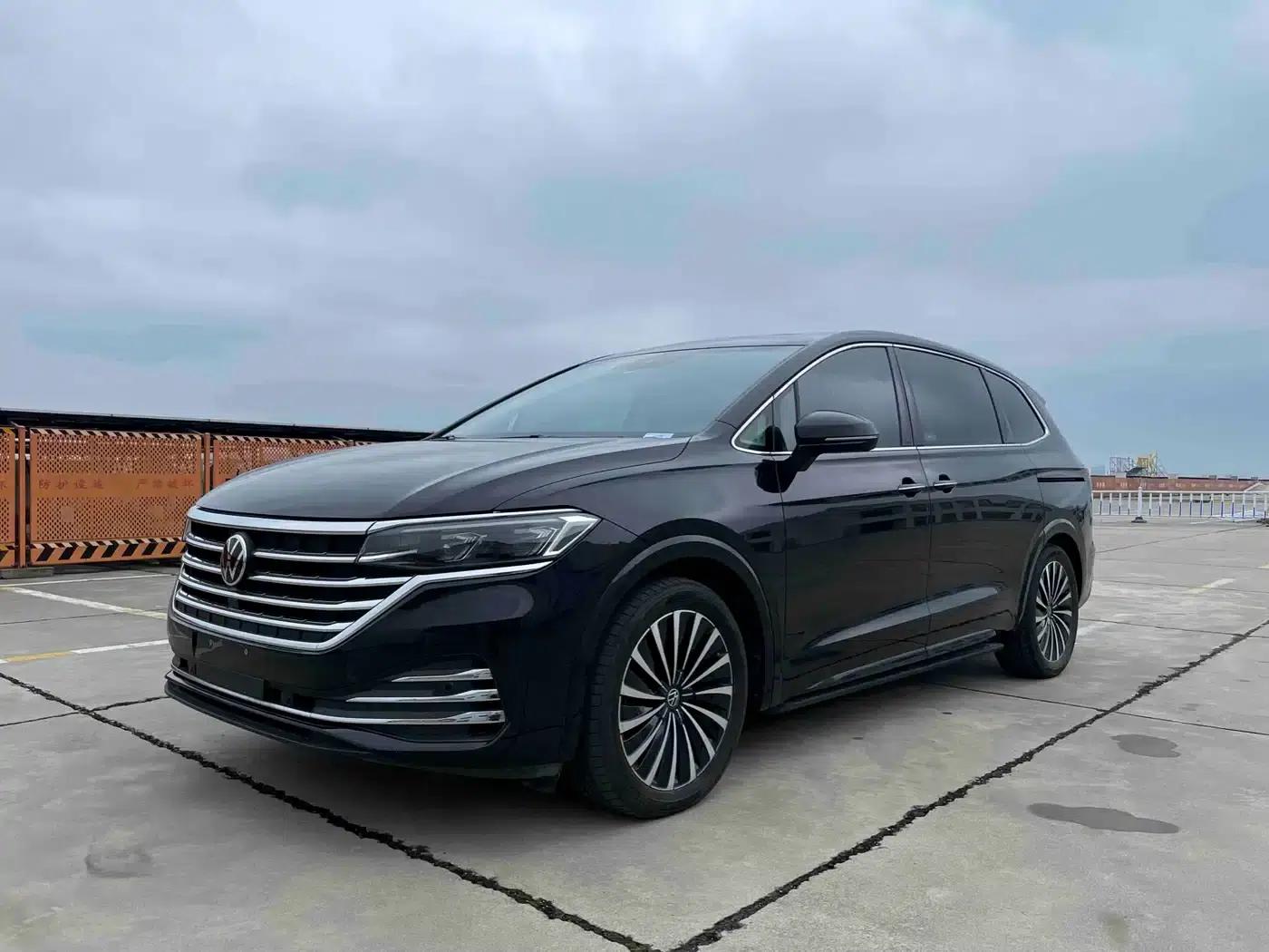 Viloran 2024 380TSI Premium Edition — миниатюра 1