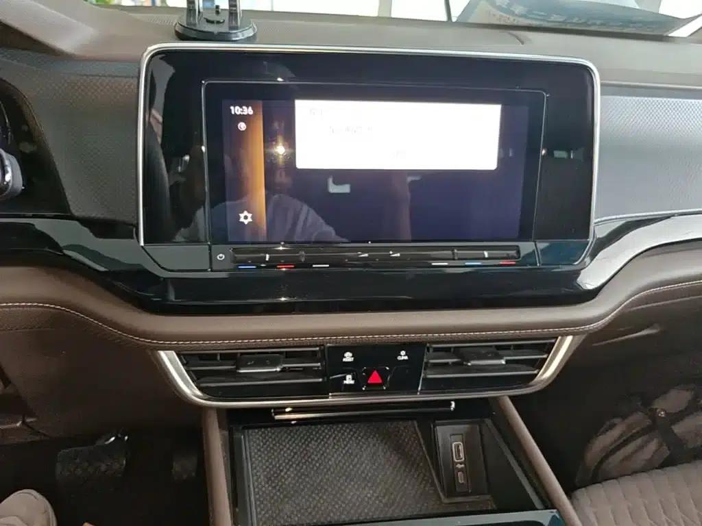 Viloran 2024 330TSI Business Edition — миниатюра 13