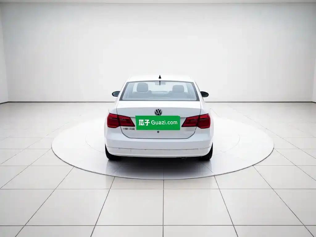 Jetta 2015 Value Edition 1.4L Manual Fashion Model — миниатюра 3