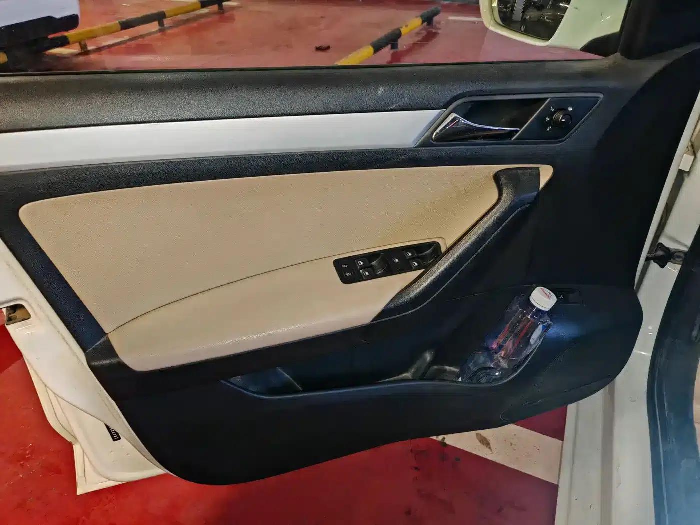 Jetta 2015 1.6L Manual Comfort Model — миниатюра 4