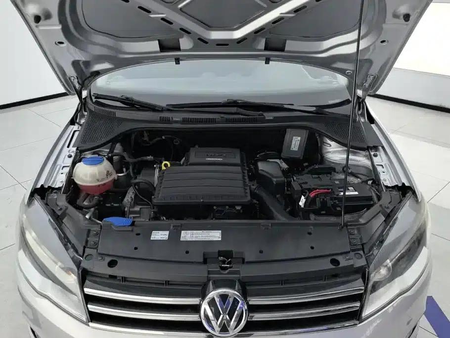 Jetta 2013 1.6L Automatic Comfort Model — миниатюра 10