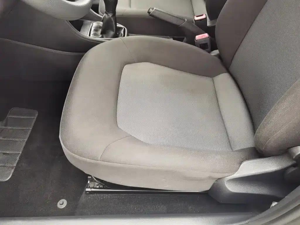 Jetta 2015 1.6L Manual Fashion Edition — миниатюра 20