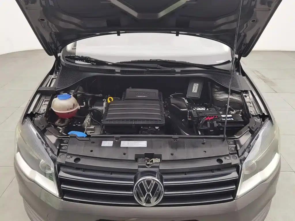 Jetta 2015 1.6L Manual Fashion Edition — миниатюра 6