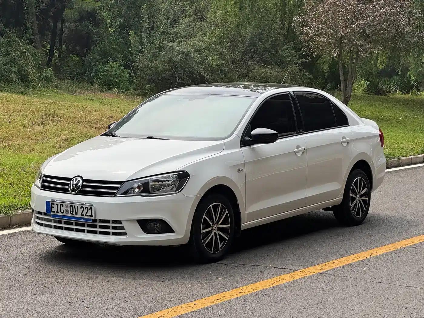 Jetta 2016 1.6L 25th Anniversary Edition — миниатюра 1