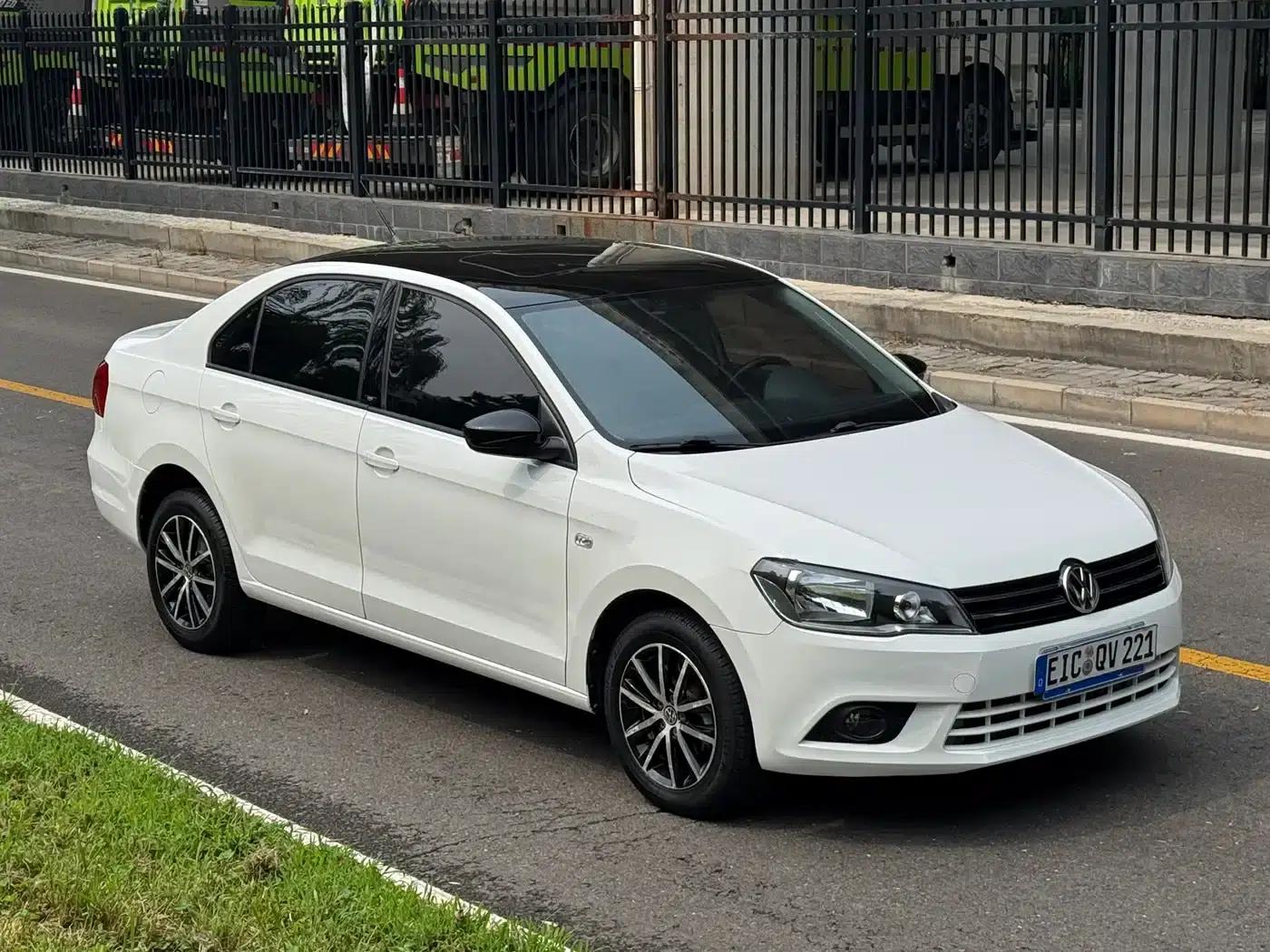 Jetta 2016 1.6L 25th Anniversary Edition — миниатюра 2