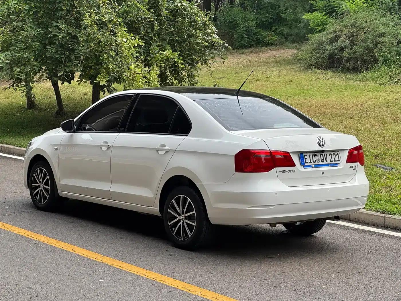 Jetta 2016 1.6L 25th Anniversary Edition — миниатюра 15