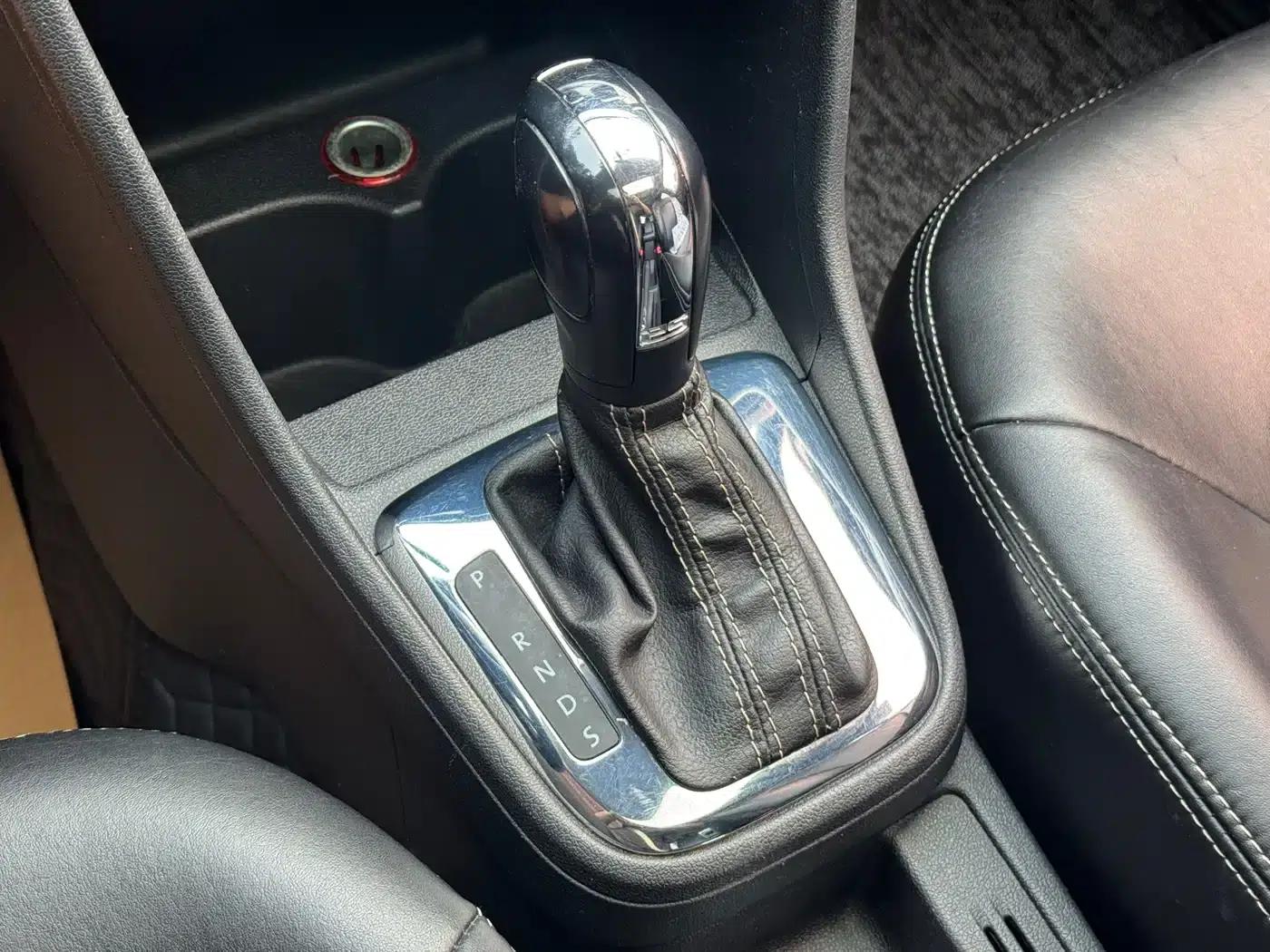 Jetta 2016 1.6L 25th Anniversary Edition — миниатюра 9