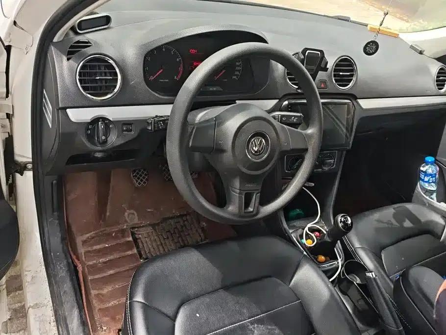 Jetta 2015 Value Edition 1.6L Manual Comfort Model — миниатюра 12