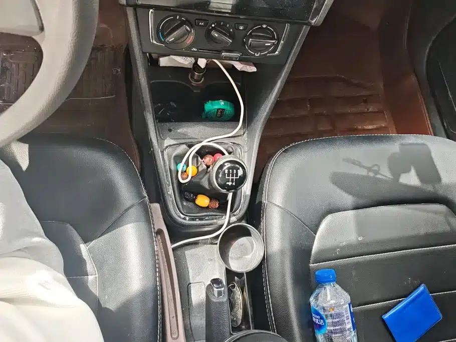 Jetta 2015 Value Edition 1.6L Manual Comfort Model — миниатюра 16