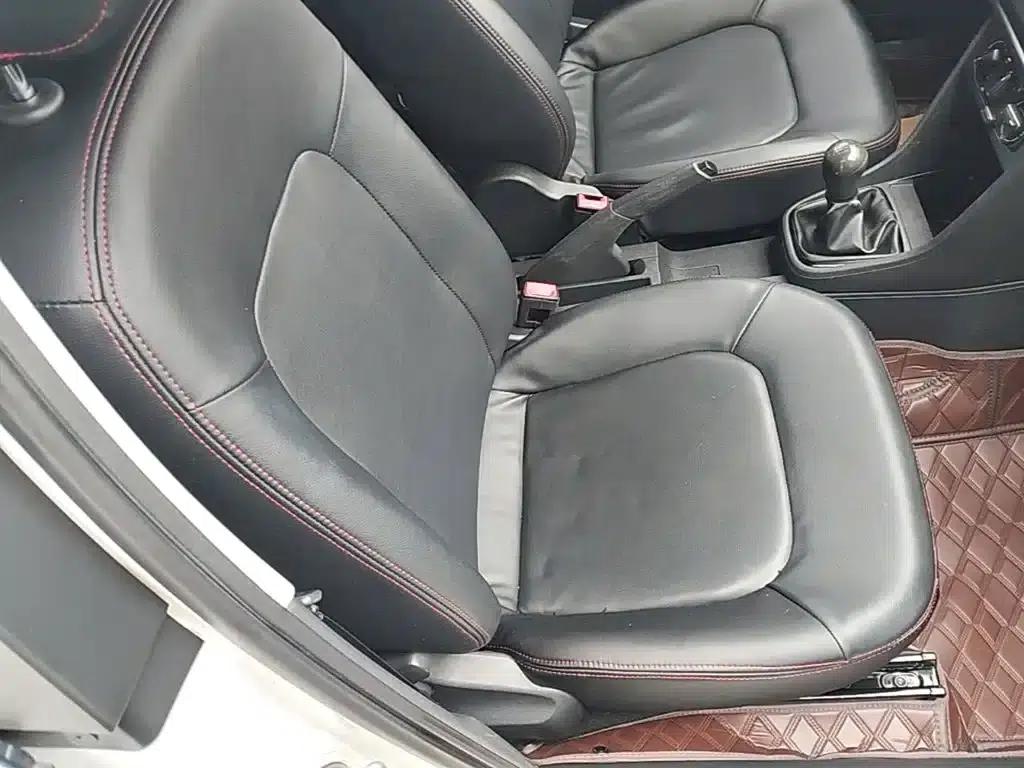 Jetta 2015 Value Edition 1.4L Manual Fashion Model — миниатюра 25