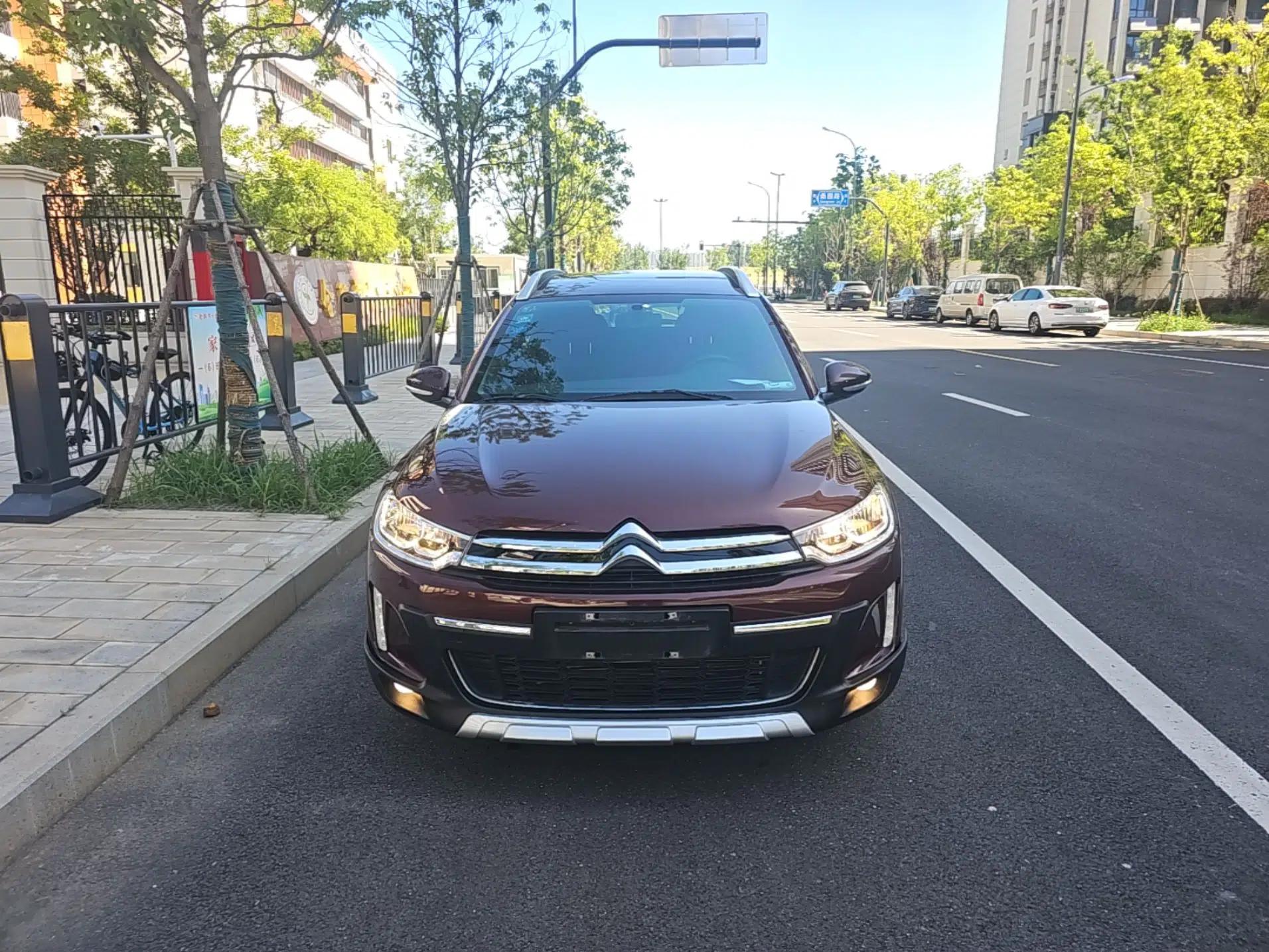 Citroen C3-XR 2015 1.6L Automatic Smart Version — миниатюра 2