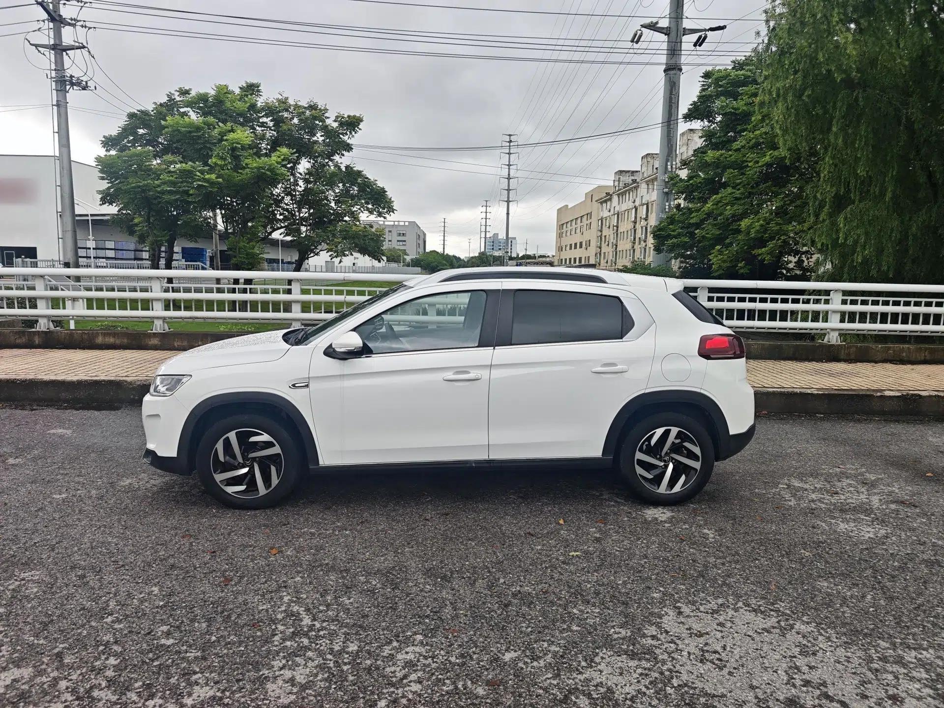 Citroen C3-XR 2017 1.6L Automatic Pioneer Model — миниатюра 14