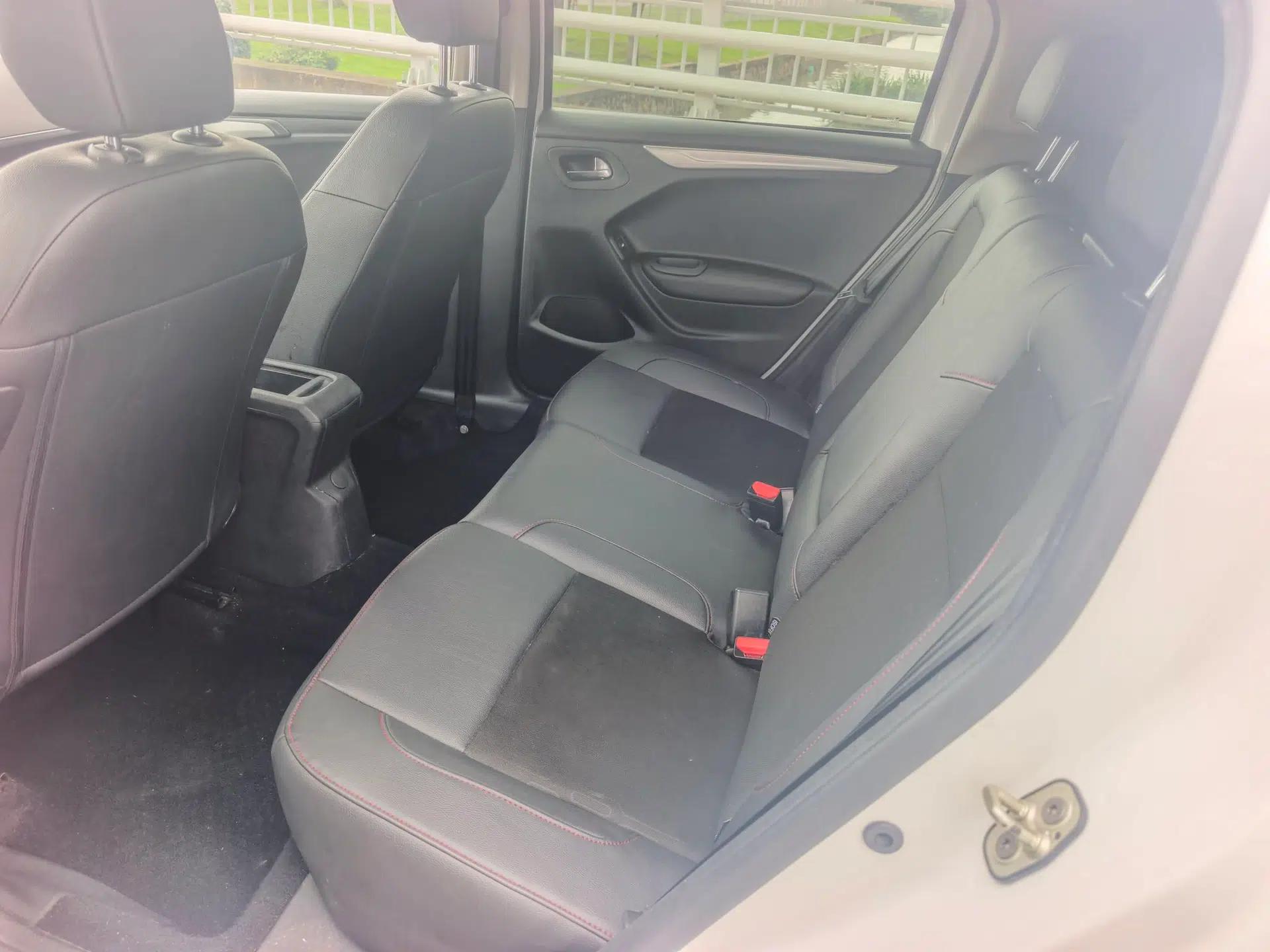 Citroen C3-XR 2017 1.6L Automatic Pioneer Model — миниатюра 32