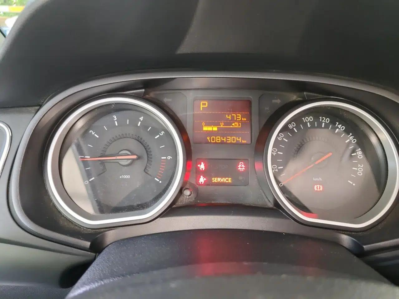 Citroen C3-XR 2018 1.6L Automatic Fashion Model — миниатюра 12