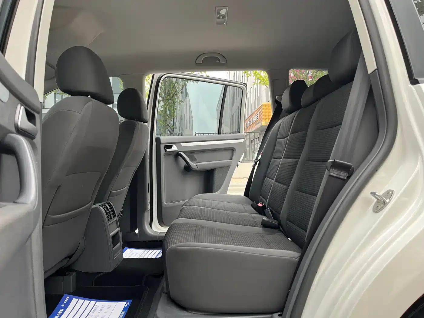 2018 Touran L 1.6L Manual Fashion Edition — миниатюра 11