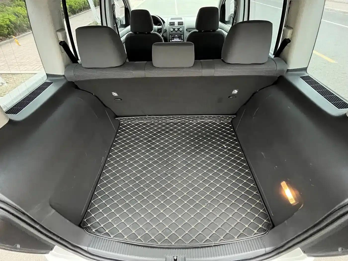 2018 Touran L 1.6L Manual Fashion Edition — миниатюра 14