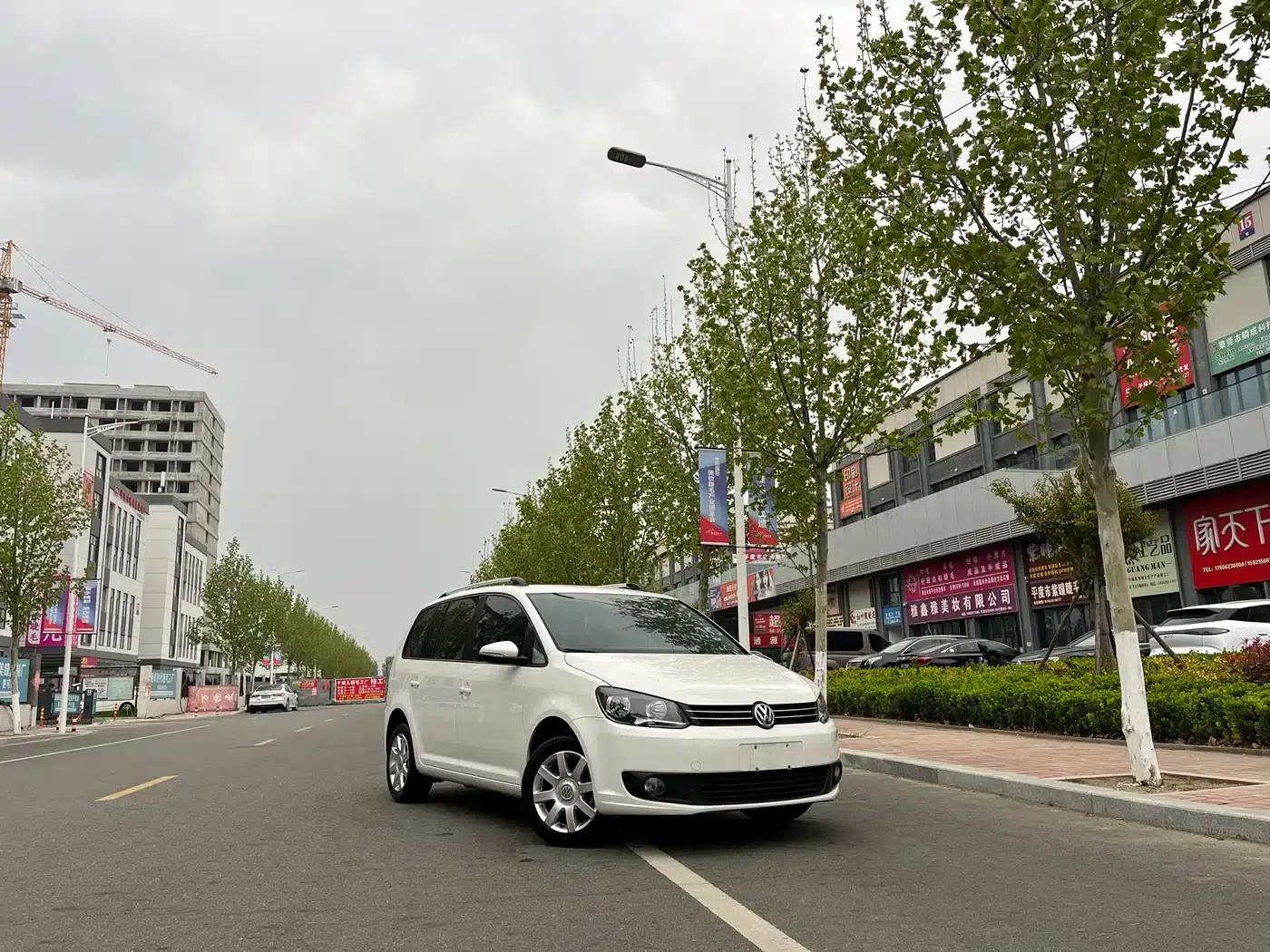 2018 Touran L 1.6L Manual Fashion Edition — миниатюра 18