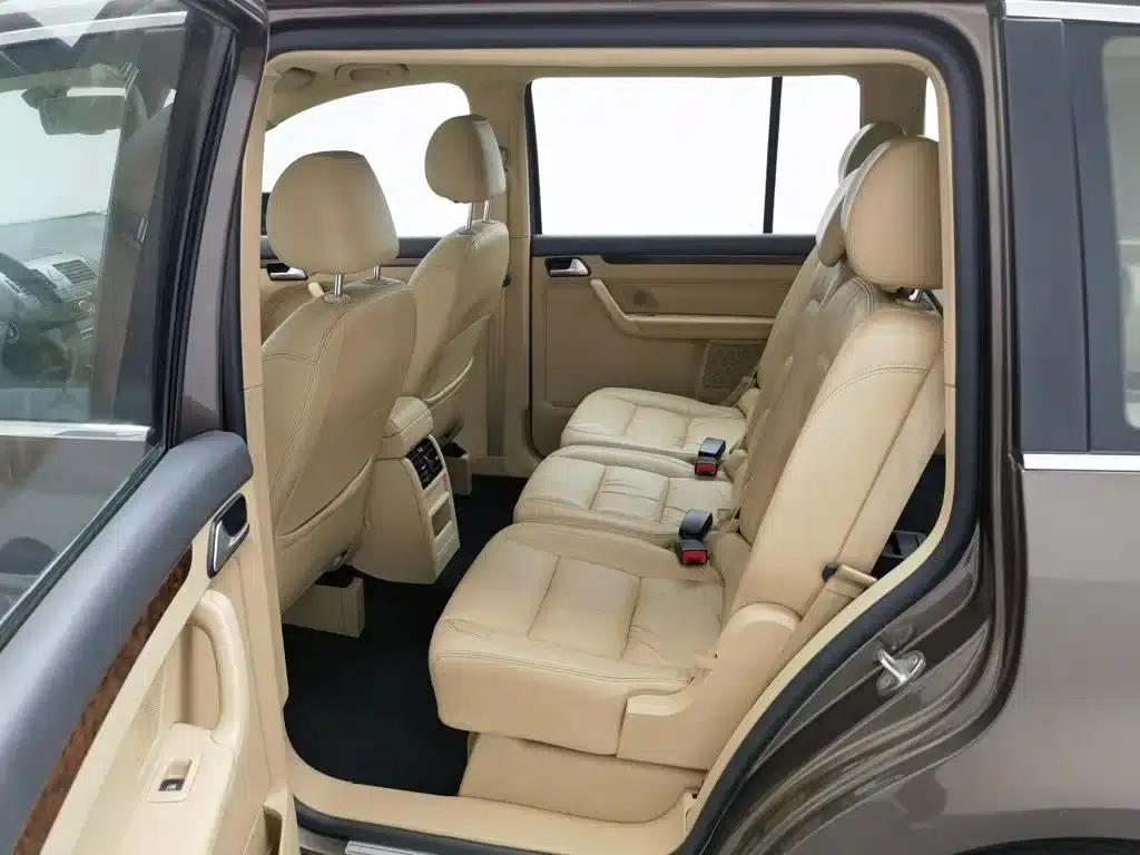 2013 Volkswagen Touran 1.4T Manual Comfort Edition 5-seater — миниатюра 15
