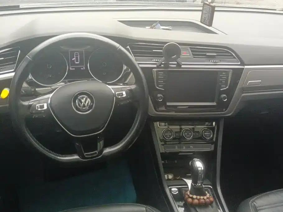 2018 Touran L 280TSI DSG Cross Edition 6-seater National V emission standard — миниатюра 12
