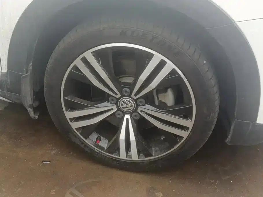 2018 Touran L 280TSI DSG Cross Edition 6-seater National V emission standard — миниатюра 6