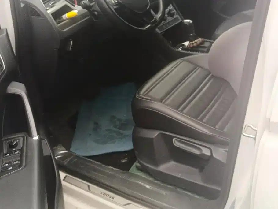 2018 Touran L 280TSI DSG Cross Edition 6-seater National V emission standard — миниатюра 9
