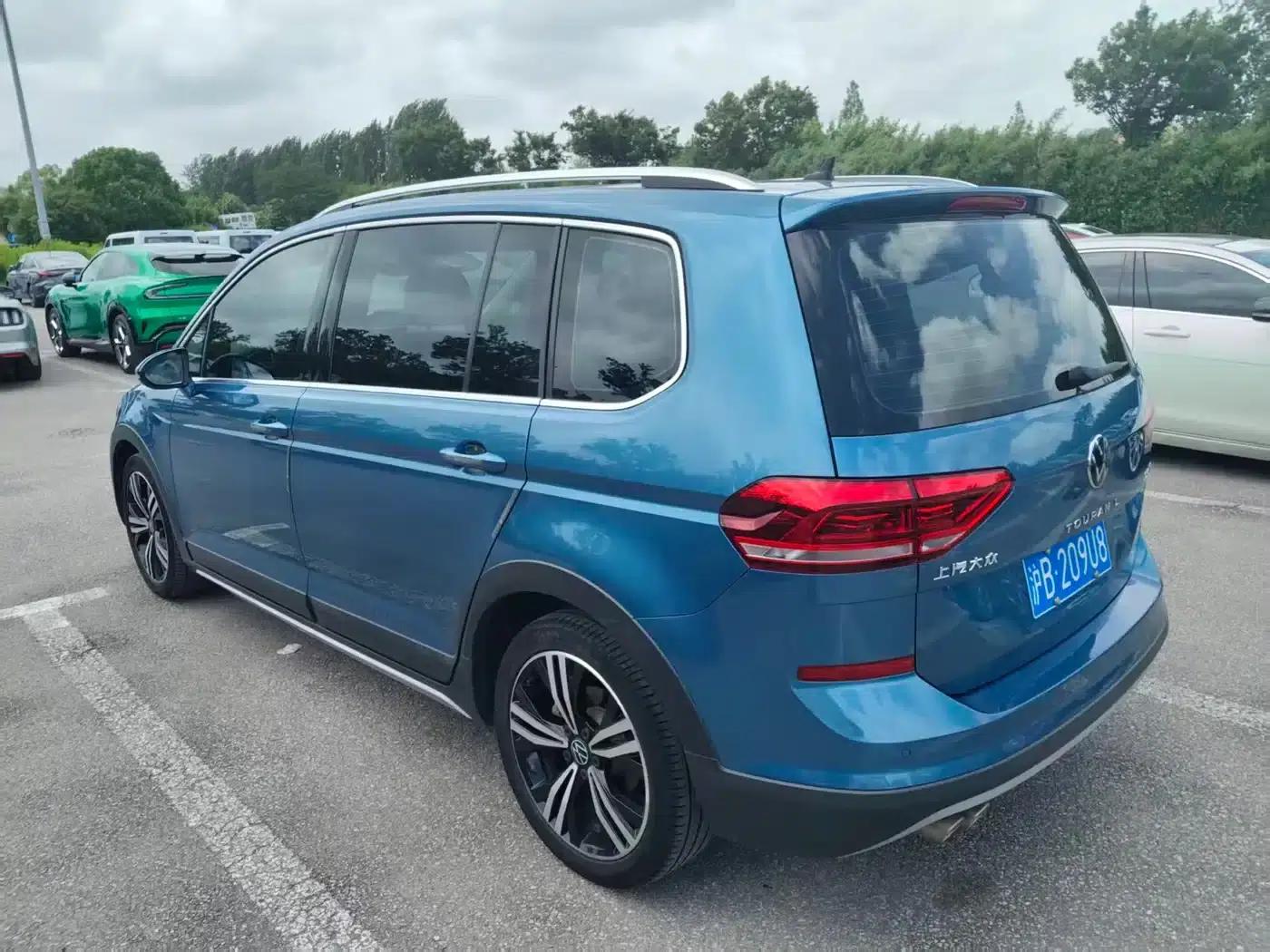 2021 Touran L 280TSI DSG Cross Edition 7-seater — миниатюра 3