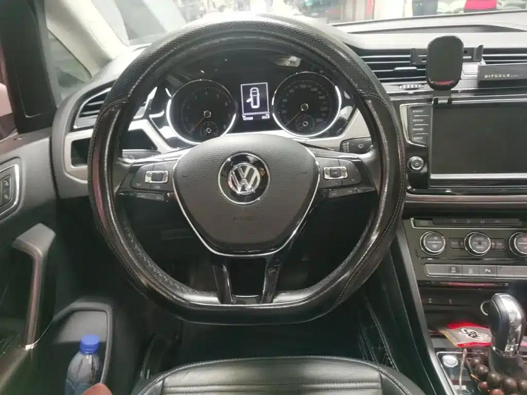 2018 Touran L 280TSI DSG Cross Edition 7-seater National V emission standard — миниатюра 3