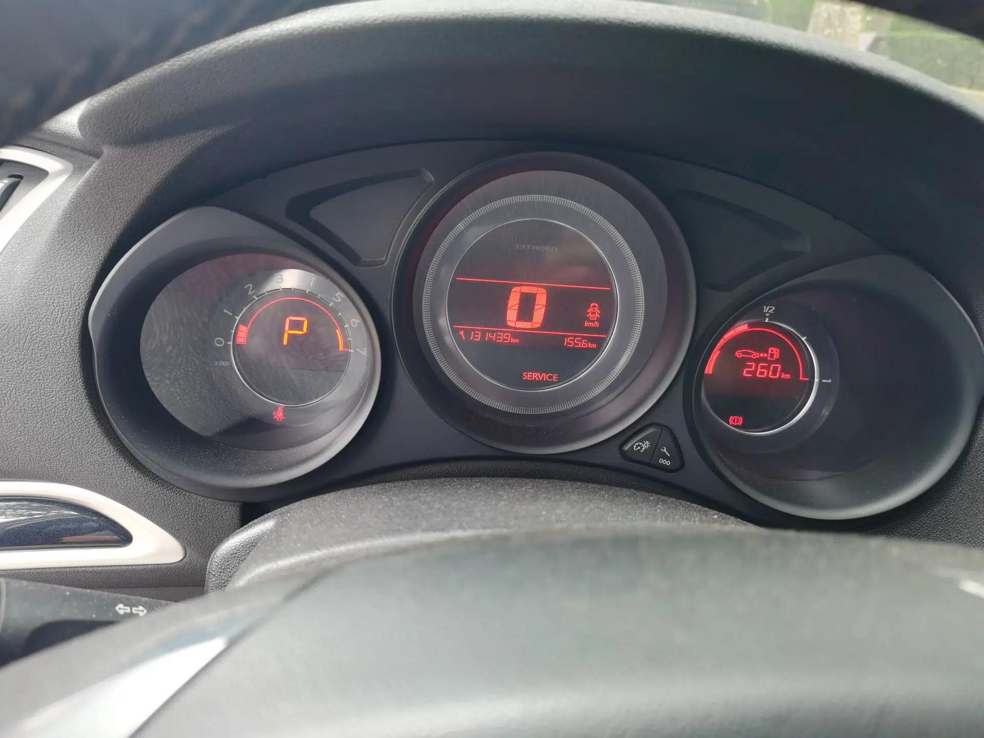 Citroen C4L 2014 1.8L Intelligent Drive Automatic Enjoyment Model — миниатюра 11