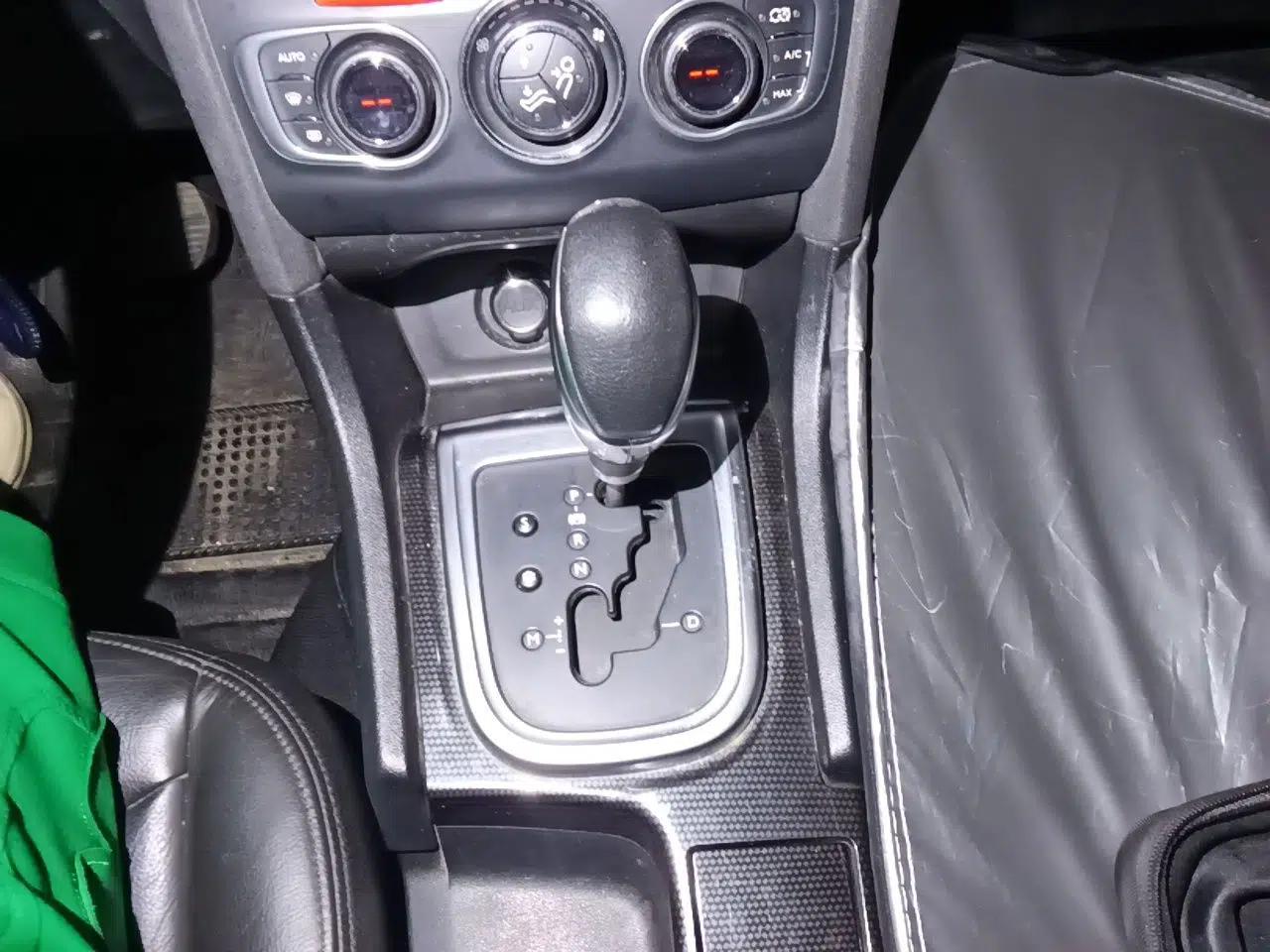 Citroen C4L 2013 1.8L Automatic Jingzhi Edition — миниатюра 14