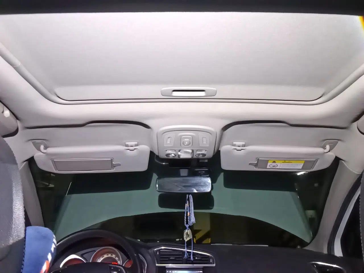 Citroen C4L 2013 1.8L Automatic Jingzhi Edition — миниатюра 18