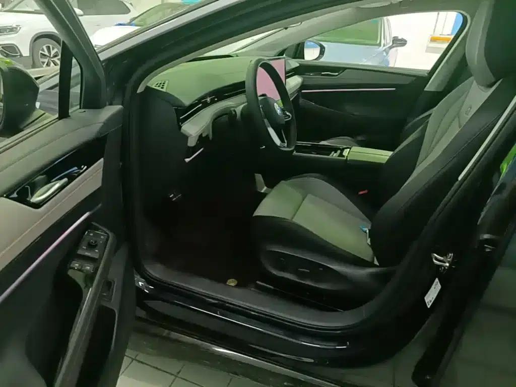 Volkswagen ID.7 VIZZION 2024 AIR — миниатюра 15