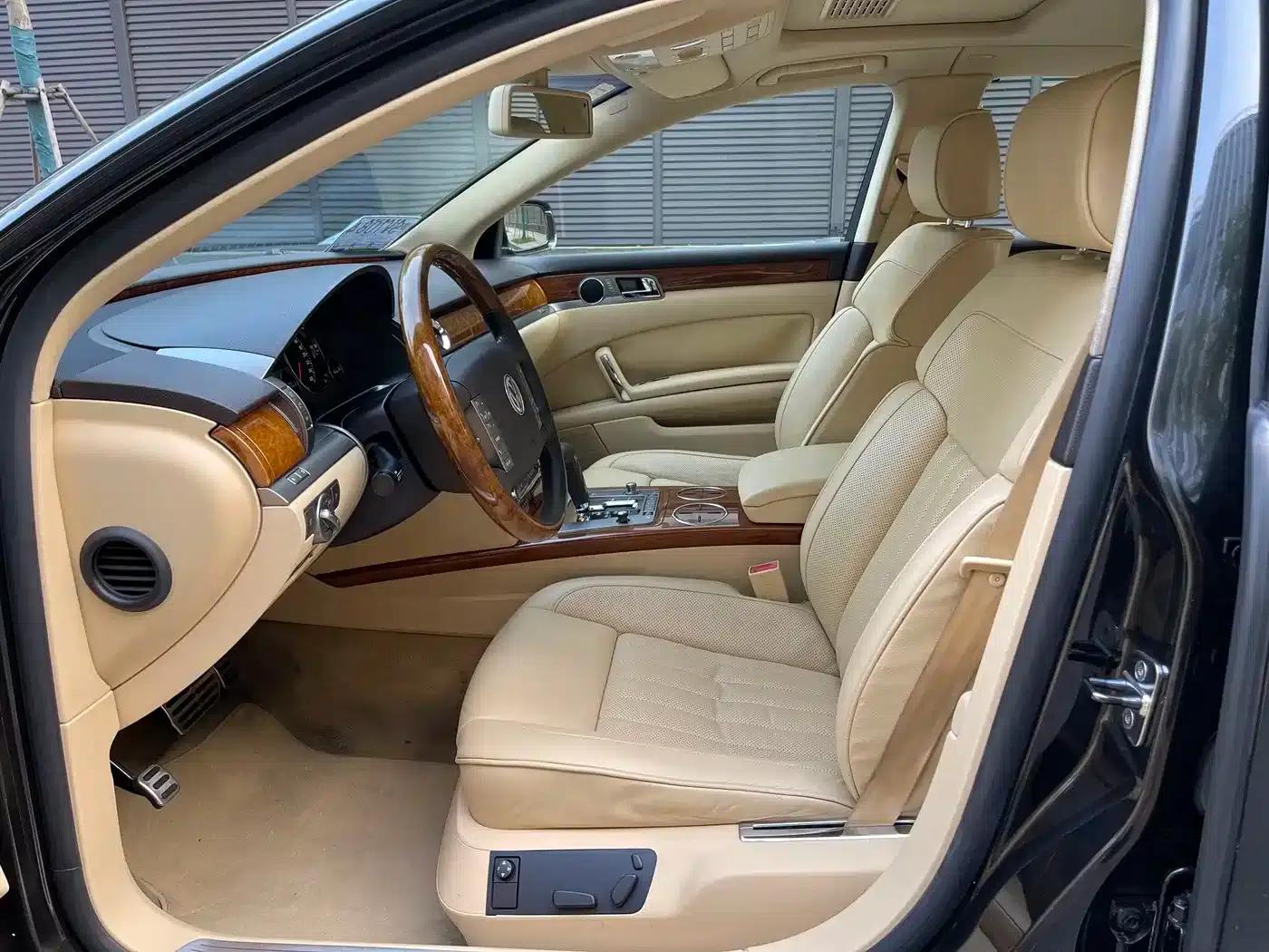 Phaeton 2009 3.6L V6 5-seater Extended Comfort Edition — миниатюра 11